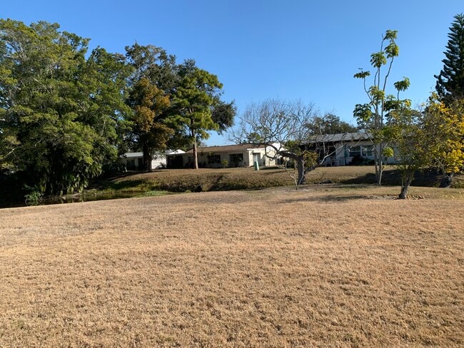 Photo - 6159 Rockefeller Ave