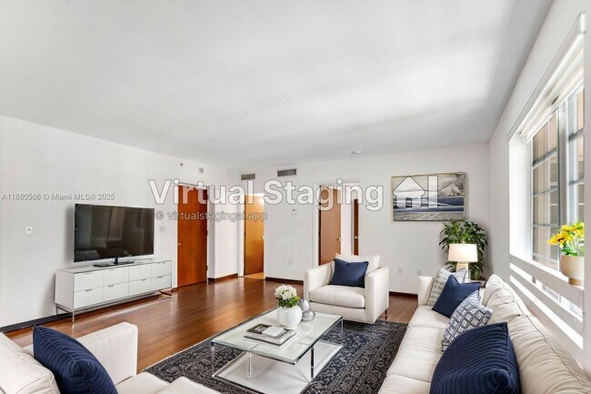 Photo - 435 21st St Unit 212