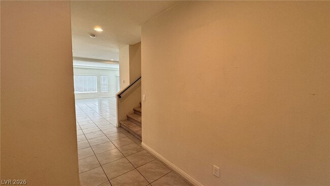 Photo - 5035 Lakewood Creek Ave