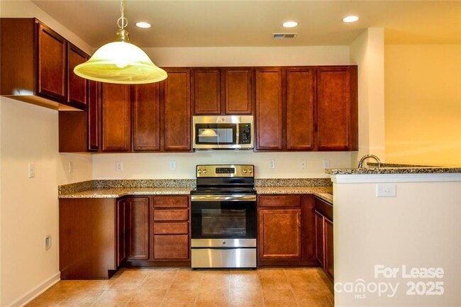 Photo - 194 Limerick Rd