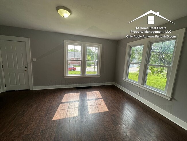 Photo - 835 Nichols St