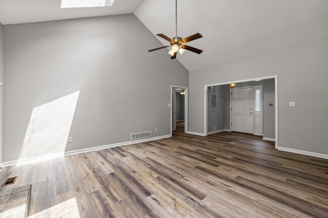Photo - Updated 3BR Brick Ranch in Whitewater School District