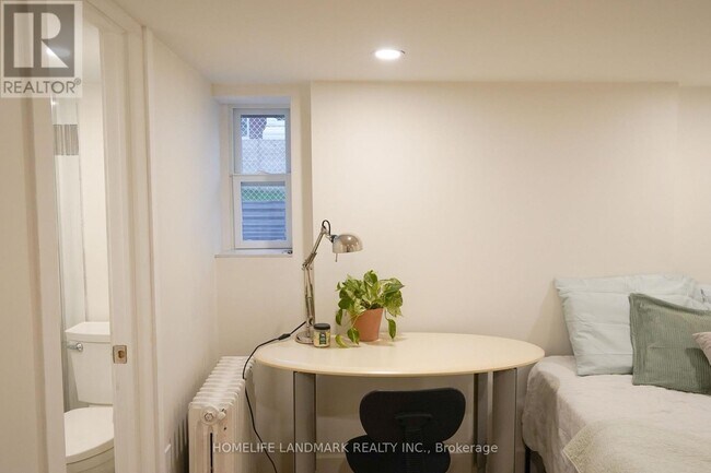 Photo - 479 Whitmore Ave