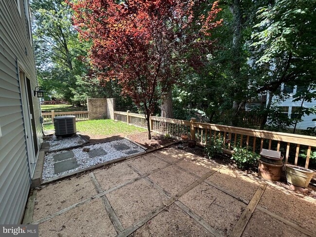 Photo - 6001 Rabbit Hill Ct