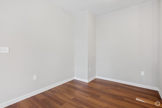 1BR, 1BA - 755SF - Dining Room - Mill's Crossing