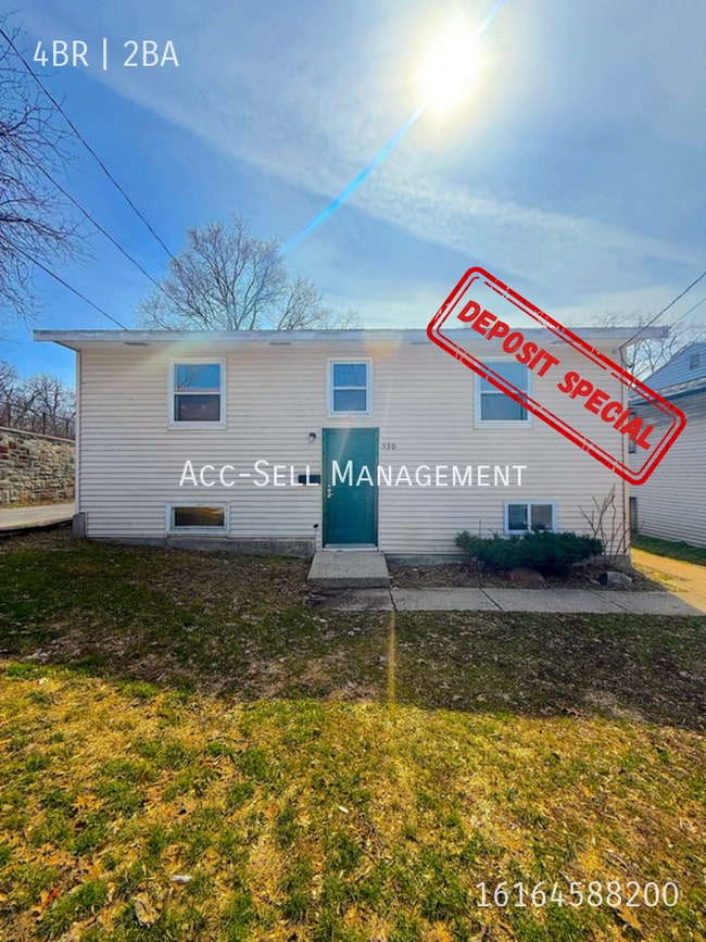 Building Photo - 530 Hall St SE