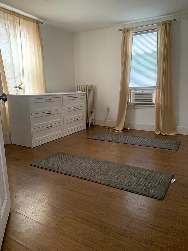 Photo - 94 Walnut St Unit #3
