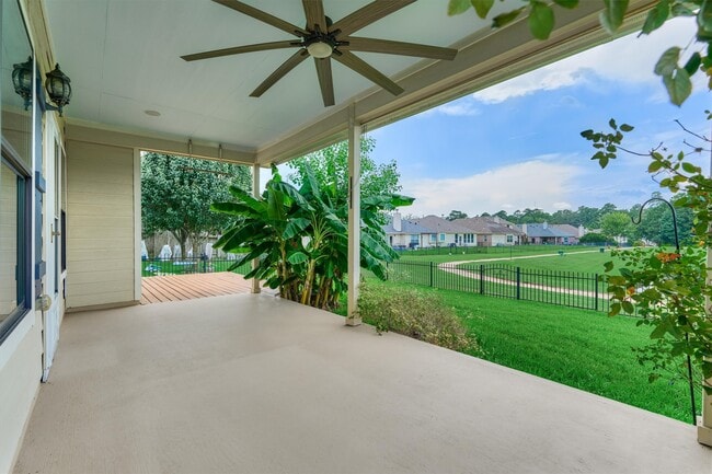 Building Photo - 8007 N Tarrytown Crossing Dr Rental