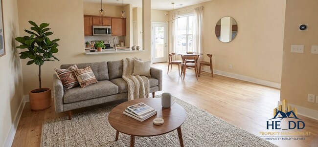 Building Photo - 1037 Unit B