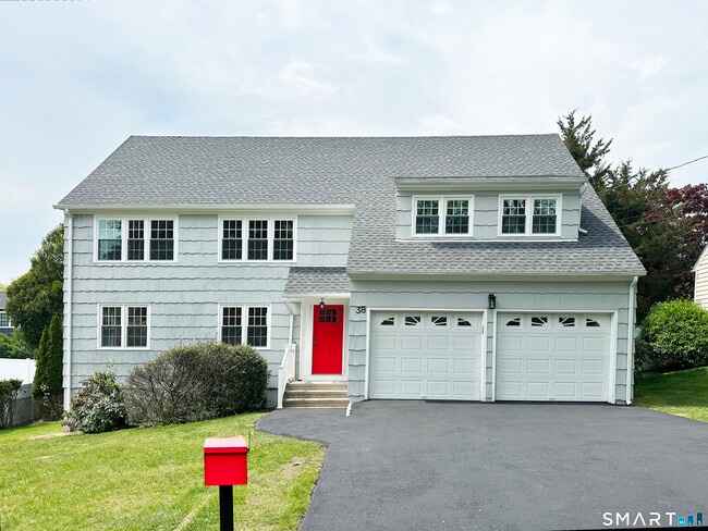 Photo - 38 Pepperbush Ln