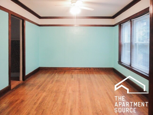 Photo - 3823 N Lawndale Ave Unit 1E