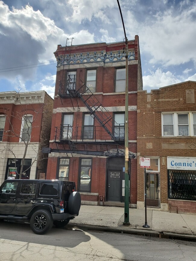Photo - 1528 N Ashland Ave House