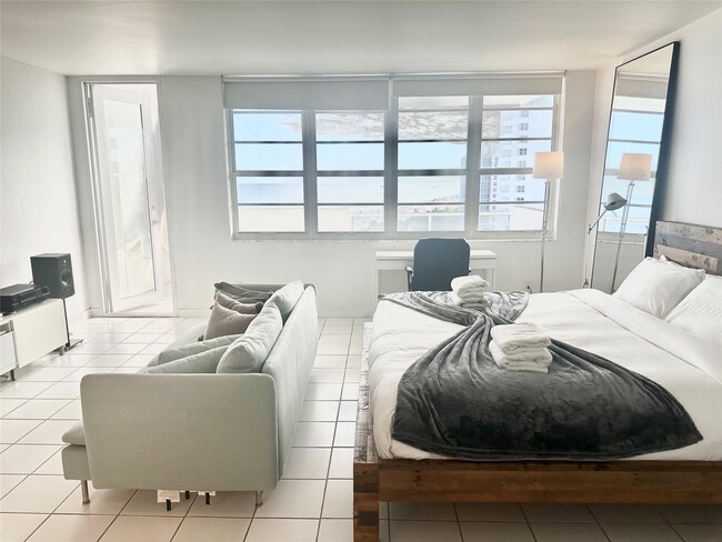 Photo - 100 Lincoln Rd Unidad 1240