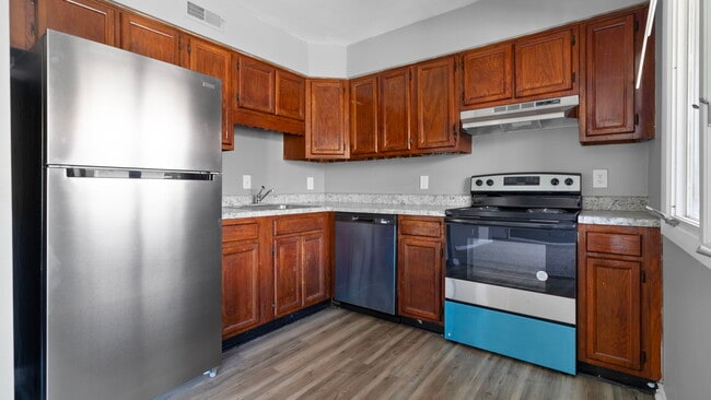 Building Photo - 1415 E Ocean View Ave Rental