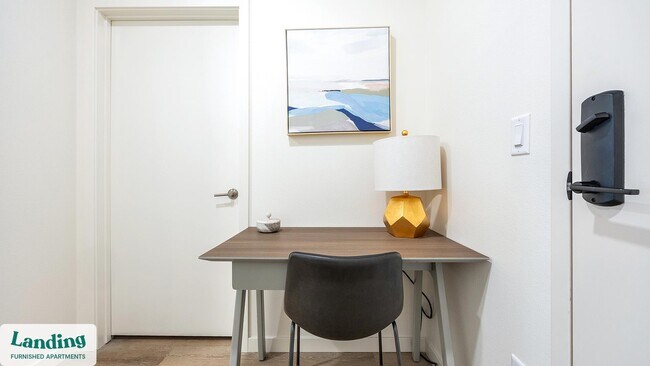 Photo - 955 Bannock St Unidad 811