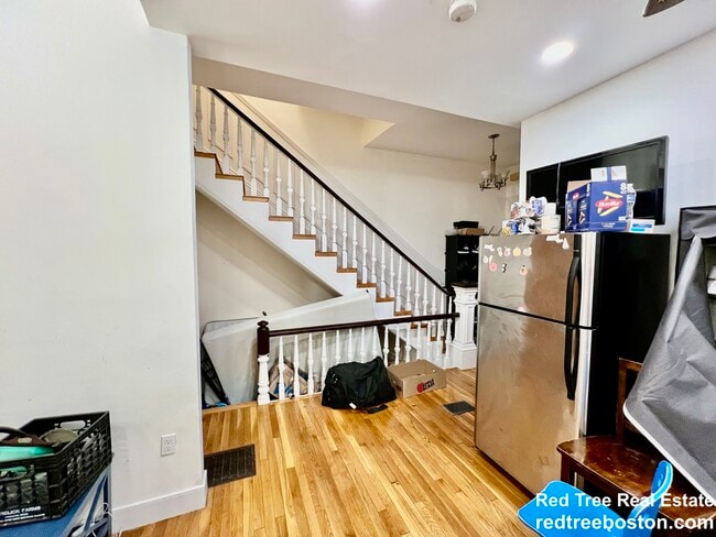 Photo - 23 Highland Park Ave Unit 2