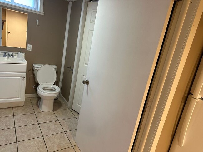 Photo - 120 Frank St