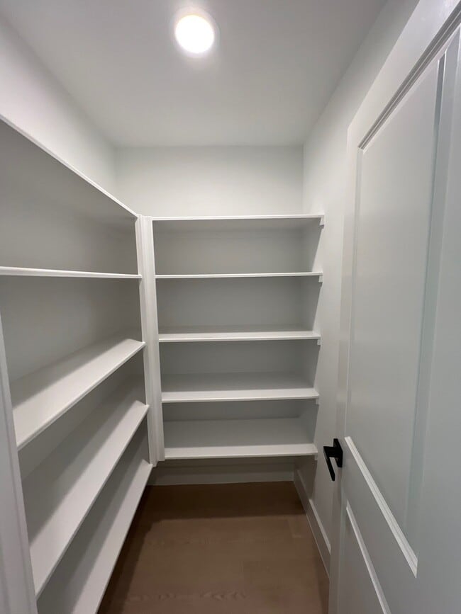 Photo - 4414 Elmwood St Unit A