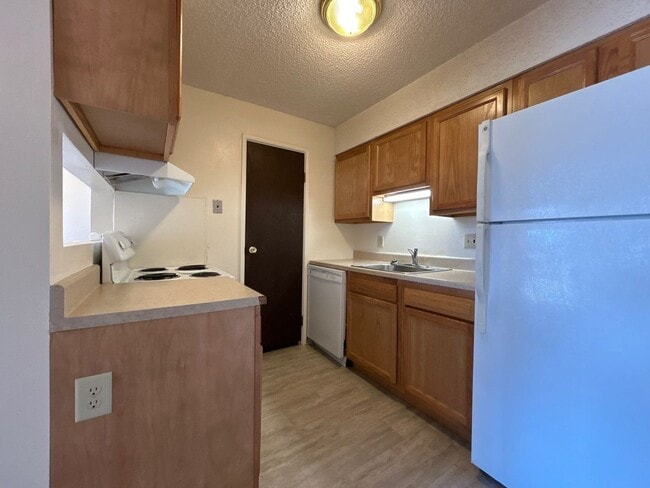 Photo - Oak View Apartments