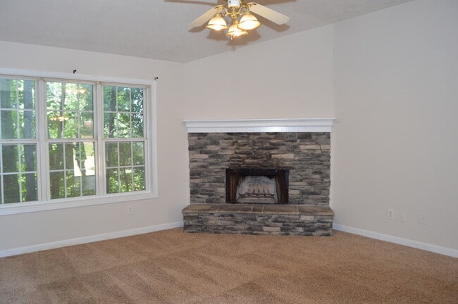 Available Now! Move in Ready!