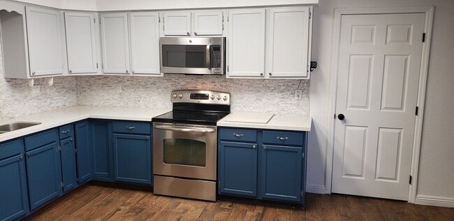 Photo - Trails at Scottsdale! Updated patio home w...