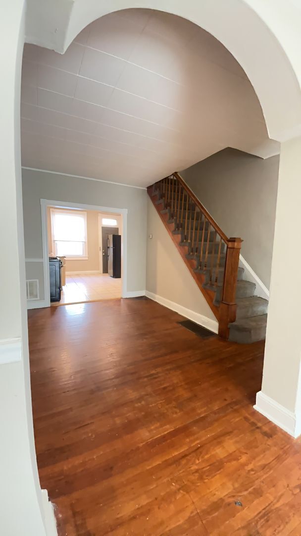 Photo - Lovely Two Bedroom!!!