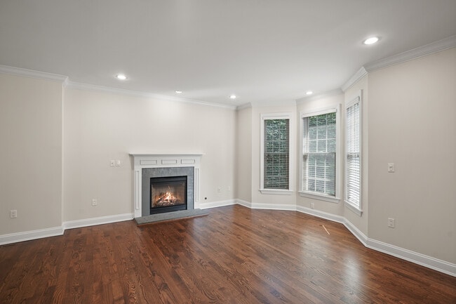 Photo - 25 Decatur St
