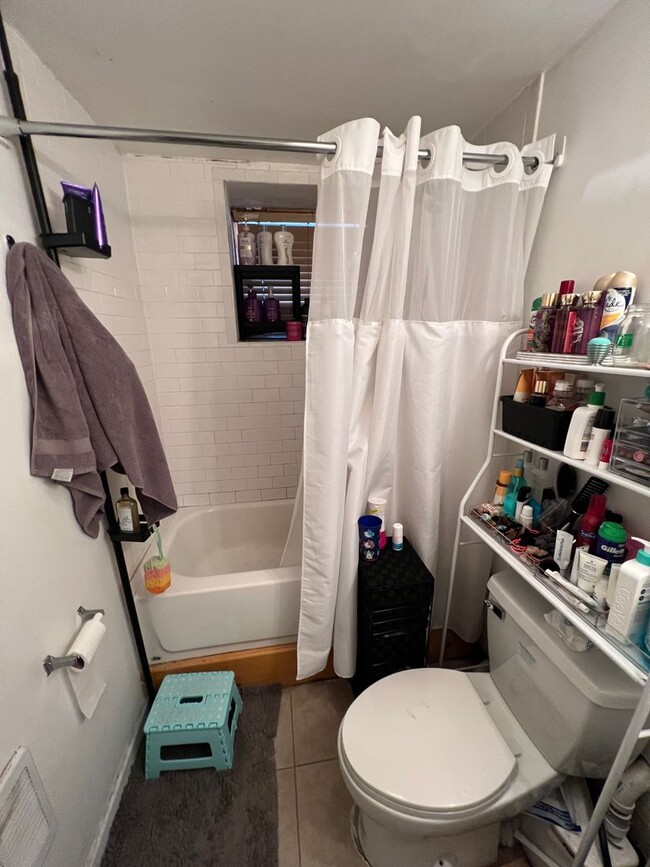 Photo - Downtown Bridgeport 1-Bed, 2-Bath with All...