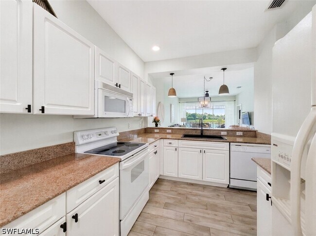 7895 Mahogany Run Ln Unit 1422