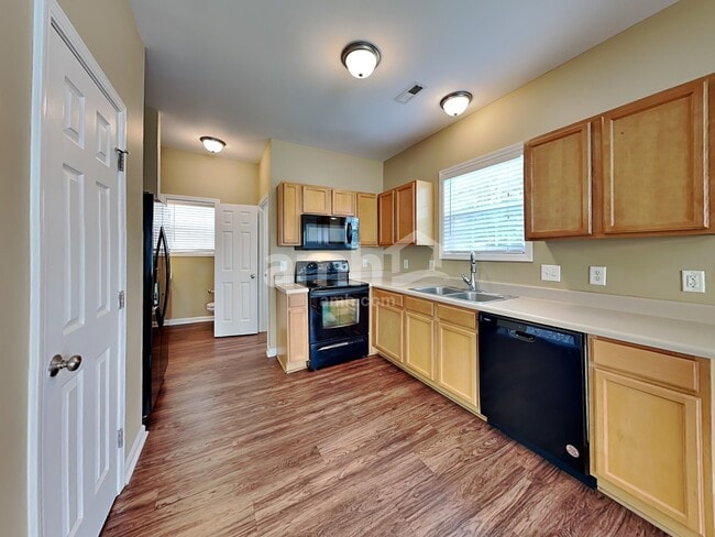 Photo - 1120 Rutledge Landing Dr