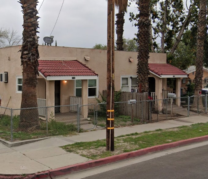 Spanish style 2br bungalow - Spanish style 2br bungalow