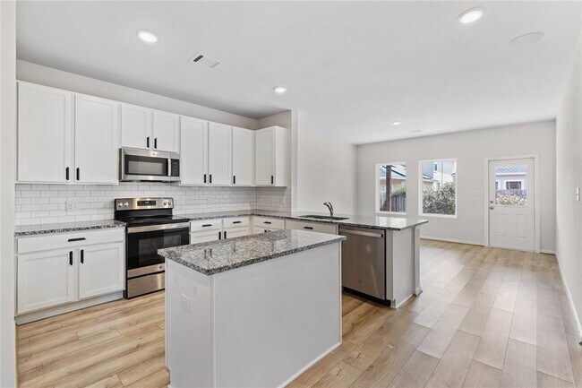 Photo - 316 LT Rusty Dr