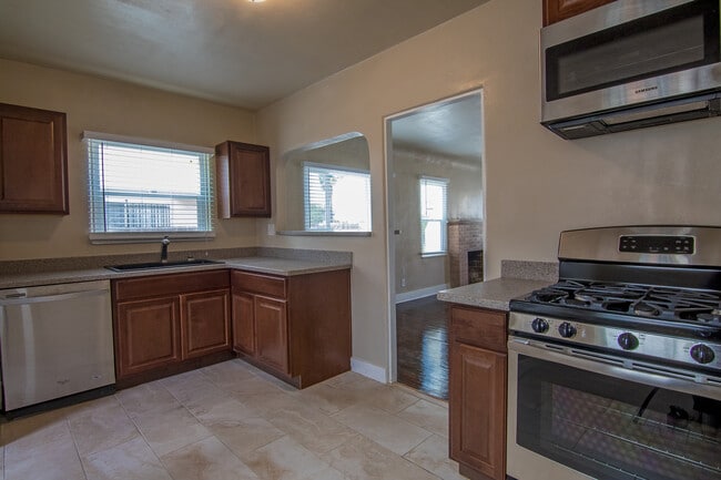 Photo - 33rd Duplex Unidad 2/1 Front Spanish Style Home