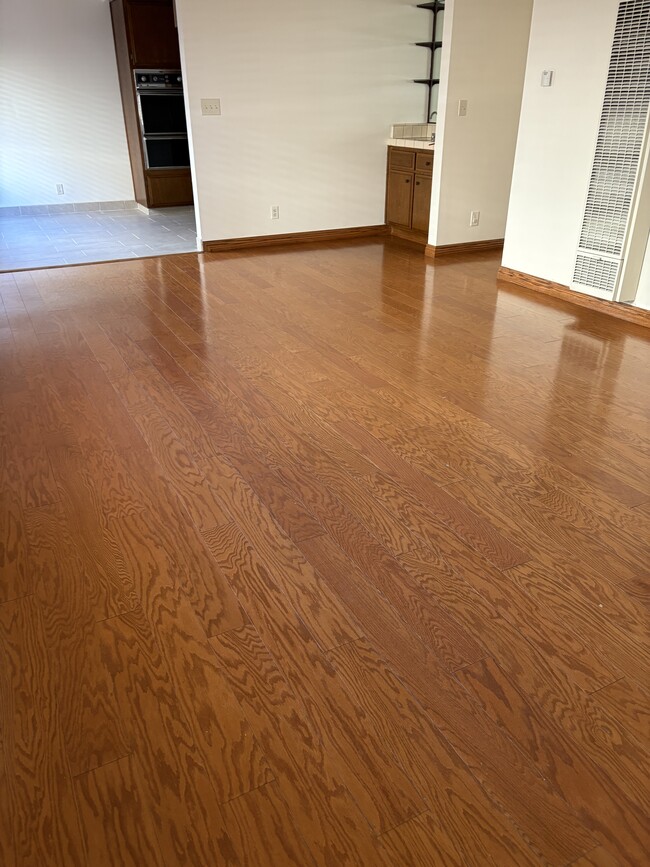 Photo - 1034 W 23rd St Unidad 2