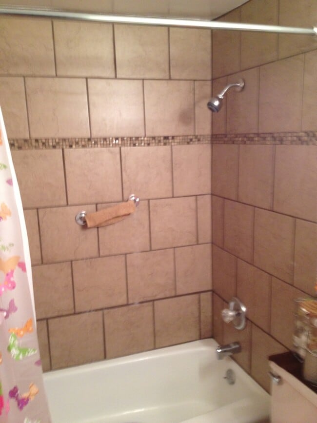Photo - 3104 Hascall St Unit 2br