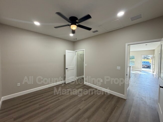 Photo - 1418 SE Magnolia Loop Unit 101