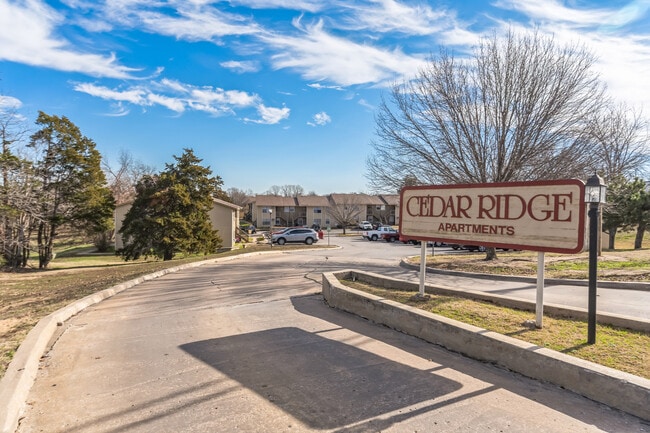 Photo - Cedar Ridge Apartments