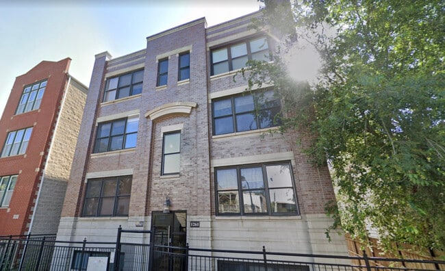 Building Photo - 1263 N Honore St Unit 1 Rental