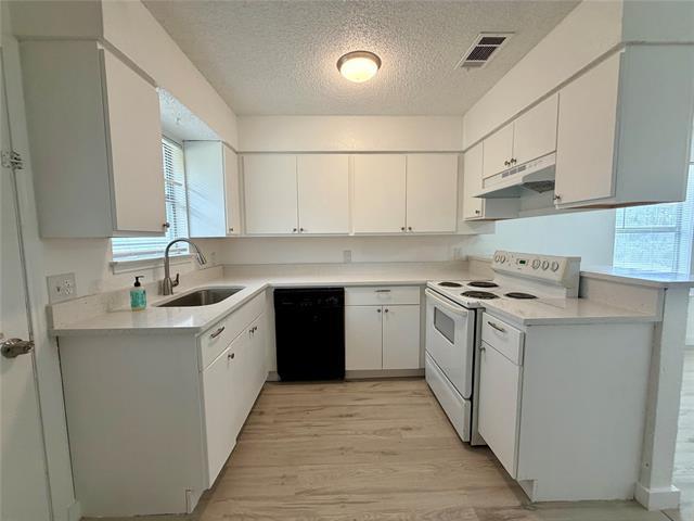 Photo - 2600 NW 21st St