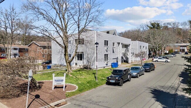 Photo - 63 Ward St Unit Apartment 2a