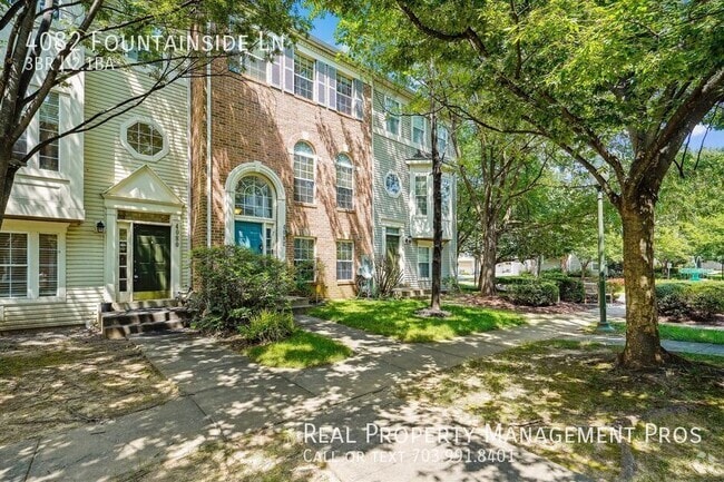 Building Photo - 4082 Fountainside Ln Rental