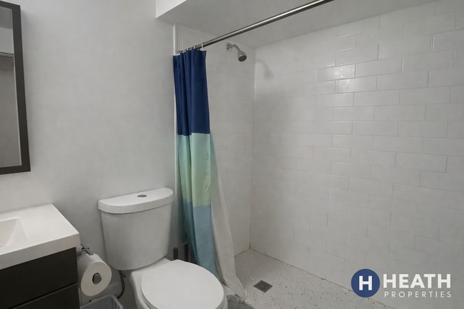 Photo - 168 Northampton St Unit 2
