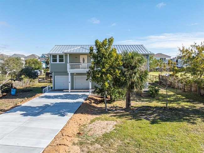 Photo - 2118 103rd St