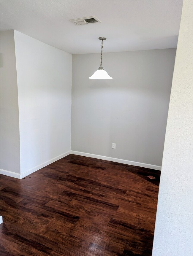 Photo - 7661 Fallbrook Dr Unit 7661