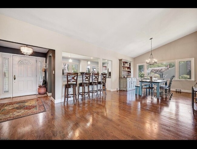 Photo - 4 Undercliff Terrace