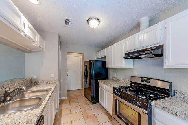 Photo - 12214 Flaxen Dr