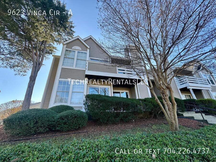 Photo - 9623 Vinca Cir-A