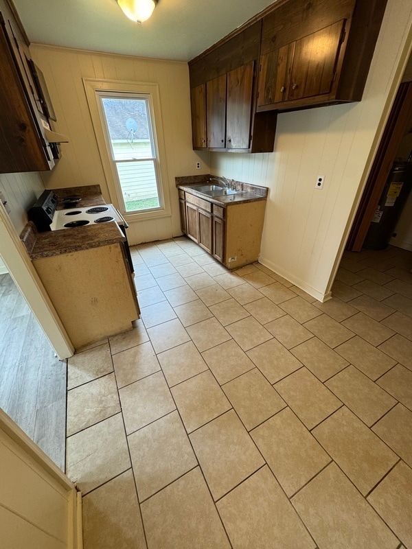 Photo - 2121 Hazelwood Ave