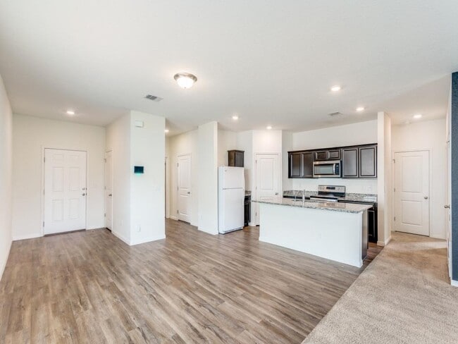 Photo - 14224 Jeannette Rankin Rd