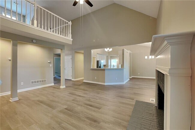 Photo - 6778 Oakhurst Ct